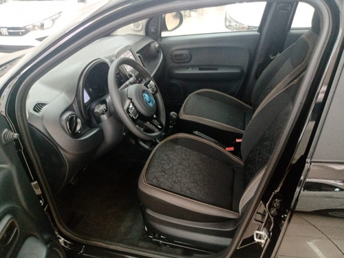 Imagem 5 de 9 de Fiat Mobi Trekking