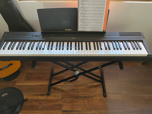 Piano Digital Yamaha P-115