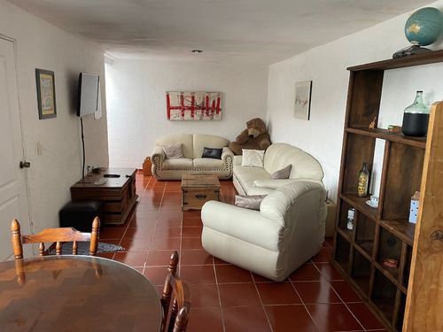 Tejeda Rento Bonita Recamara Amueblada A Señorita Estudie O Trabaje. Servicios, Internet, Cocina, Refri, Micro, Smart T.v. Área Común Independiente A La Casa.