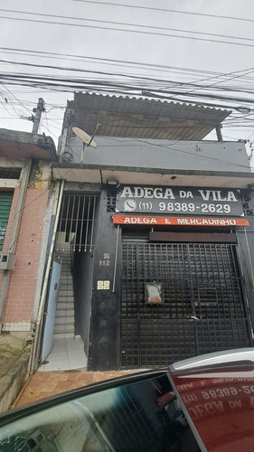 Duas Casa Uma De 5 Cômodos A Outra De 4 Comodos