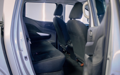 Imagen 10 de 13 de Nissan Np300 Frontier 2020