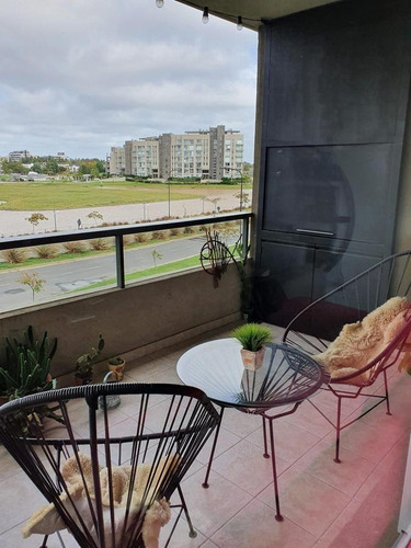 Imagen 5 de 23 de Nordelta - Impecable Departamento De 4 Amb, Con 2 Cocheras, Vista Al Rio , Amplio Balcón Con Parrilla!