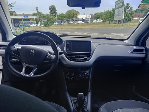 Peugeot 208 1.5 Allure Touchscreen