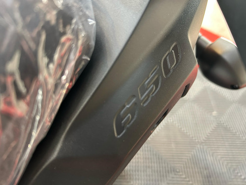 Suzuki V-strom 650 Año 2025 - Hilton Motors Co.