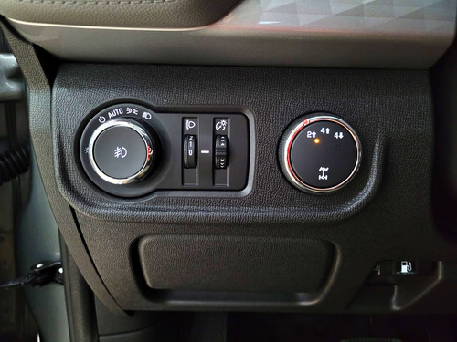 Chevrolet S10 2.8 Cd 4x4 Ltz Tdci 200cv At