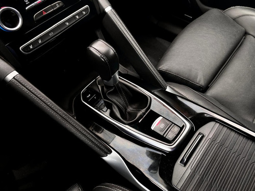 Renault Koleos 2.5 Iconic Cvt