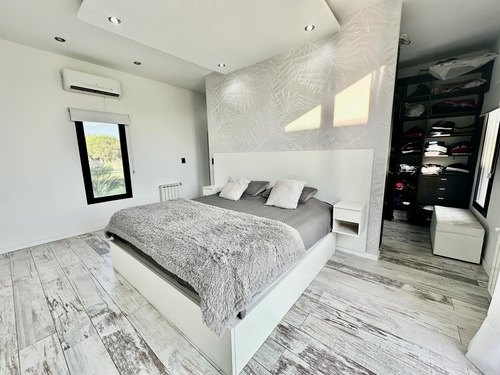 Casa En Venta En Santa Rita Canning San Vicente