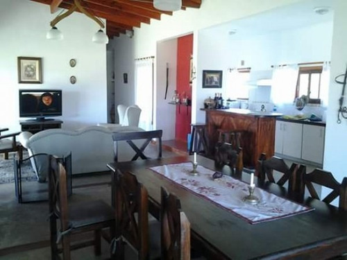 Imagen 3 de 11 de Deportiva - Muy Linda Casa En Alquiler Temporal Costa Esmeralda