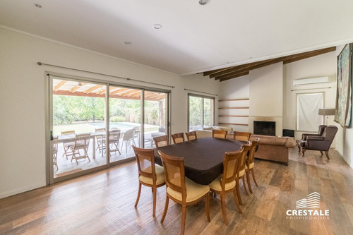 Imagen 7 de 30 de Excelente Casa De 5 Dormitorios En Venta - Rosario Golf Country Club