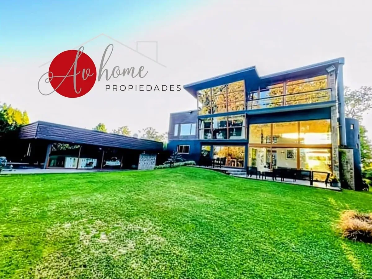 Espectacular Casa En Torobayo Con Orilla De Rio