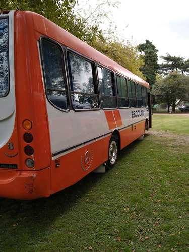 Colectivo Escolar Of