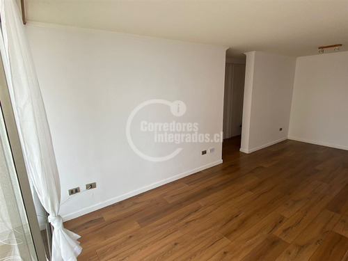 Como Nuevo, 3d-2b En Prestigioso Condominio Terramar