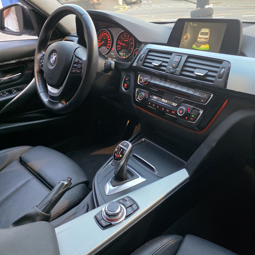 BMW 320i Active Flex 2.0 Sport Active Flex Aut. 4p