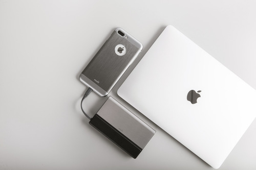 Bateria Portátil 10k Moshi C/lightning Y Usb + 2 Puertos Usb