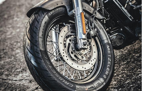 Pneu Moto Dianteiro Mt90b16 72h Cruisetec Metzeler