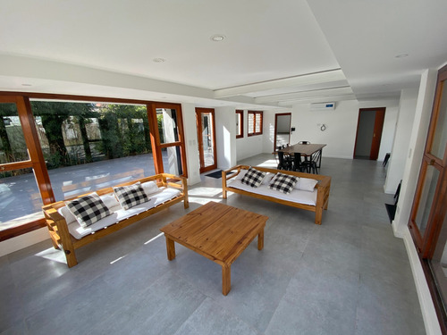 Departamento De Tres Dormitorios En Venta, City Bell
