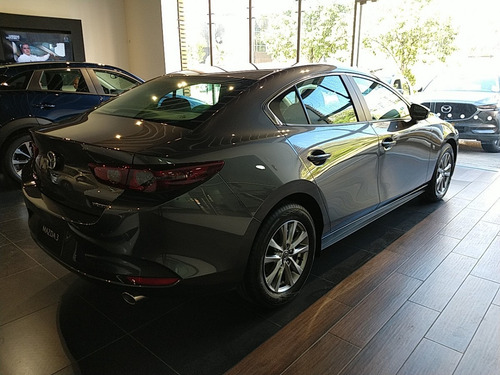 Mazda 3 Prime Automático 2021