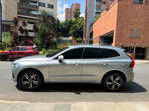 Volvo XC60 2.0 T5 Awd R-design