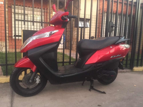 Imagen 1 de 9 de Honda Elite