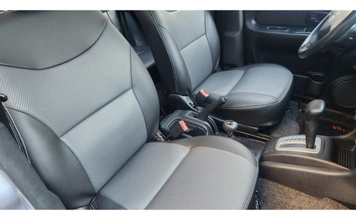 Mitsubishi Pajero TR4 2.0 4X4 16V 140CV FLEX 4P AUTOMÁTICO