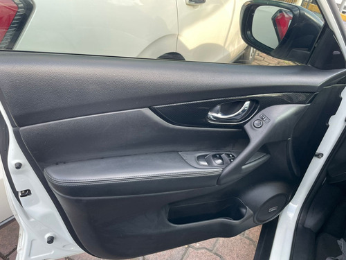 Nissan X-Trail 2.0 Exclusiv 2 Row Hybrid