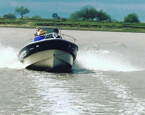 Trakker 520 Mercury 60 Hp Ct 4t Con Pata 75 Hp Con Trailer