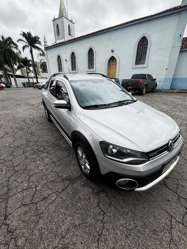 Volkswagen Saveiro 1.6 16v Cross Cab. Dupla Total Flex 2p