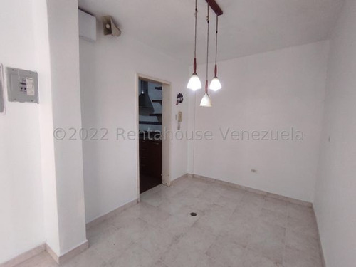 Imagen 13 de 28 de Hermoso Townhouse Urb. Las Bungavillas El Limón Sector El Progreso 23-12617 Ejc 04243439046