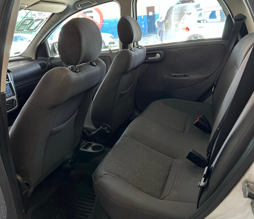 Chevrolet Corsa Sedan Corsa Sedan Premium 1.8 (Flex)