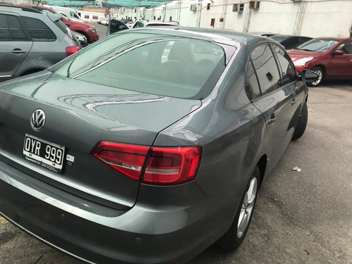 Volkswagen Vento 2.5 Advance Plus 170cv Tiptronic 2015