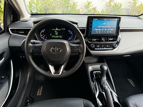 Toyota Corolla 1.8 Altis Hybrid Flex Aut. 4p Hibrido Flex
