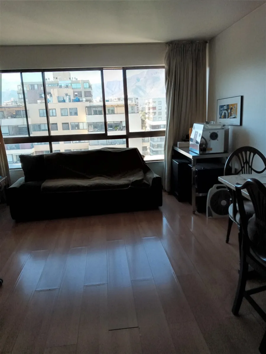 Imagen 3 de 10 de Departamento En Venta De 2 Dorm. En Las Condes