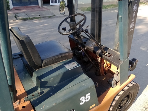 Imagen 11 de 12 de Autoelevador Yale 3,5 Ton - 95 Excelente