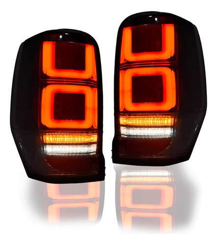 Calaveras Mitsubishi L200  2020 2021 Con Luz Led Humo (jgo)