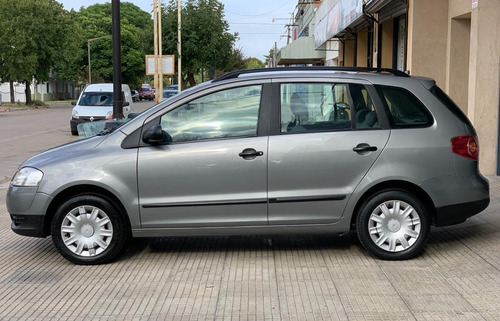 Volkswagen Suran 1.6 I Comfortline 60a 2006