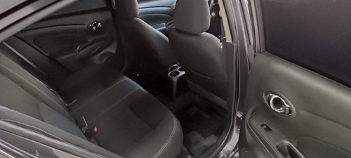 Imagem 7 de 15 de Nissan Versa 2018 1.6 16v Sv Aut. 4p