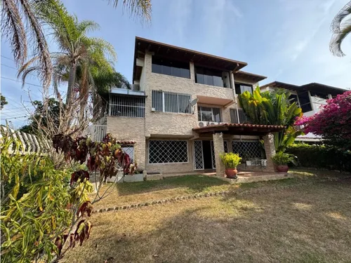 Vendo Casa 460m2 La Tahona 5098
