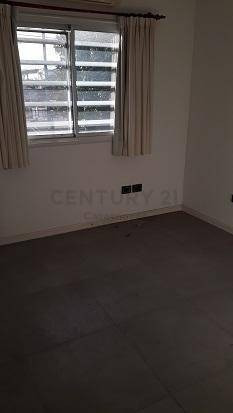 Imagen 14 de 24 de Venta Florida Duplex 7 Amb C/jardin Y Parrilla