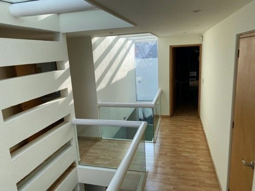 Imagen 11 de 29 de Casa Sin Muebles Muy Linda.