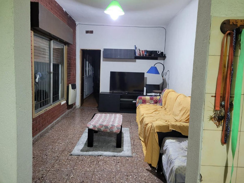 Casa En Venta - 1 Dormitorio 1 Baño 1 Cochera - 160mts2 - La Matanza