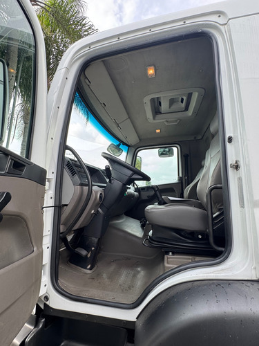 Vw 17190 4x2 Poliguindaste = 15190 17230 14190 17280 15180