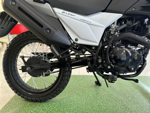Imagen 8 de 22 de Honda Tornado Solo Con Dni