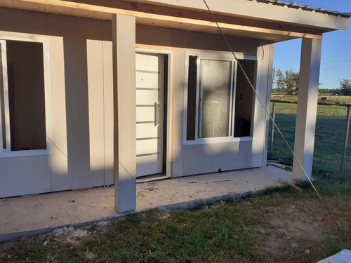 Casas En Venta - 4 Dormitorios 2 Baños - 120 Mts2 - General O Brien
