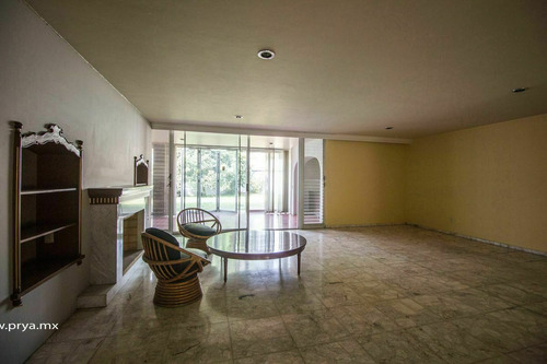 Casa En Renta En Vallarta Norte, Guadalajara