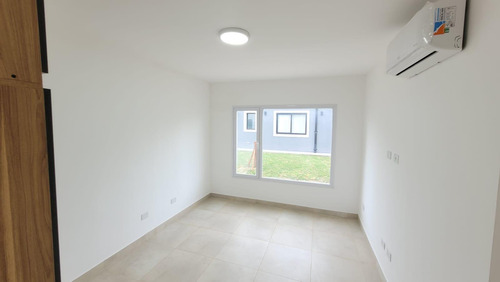 Casa En Venta En Barrio San Lucas Canning San Vicente