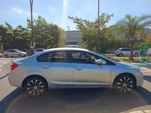 Honda Civic Sedan LXR 2.0 Flexone 16V Aut. 4p