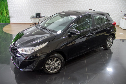 Toyota Yaris 1.5 Xl Plus Connect Cvt (flex)