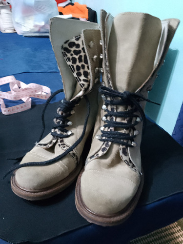 Bota Gamuza Media Caña  Cordones Talle 37 