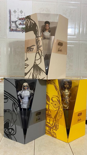 Barbie Colección Star Wars C-3po, Stormtrooper,rey Skywalker (Usado)
