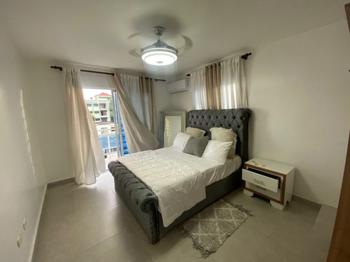 Se Vende Penthouse 4to Piso En El Ensanche Ozama